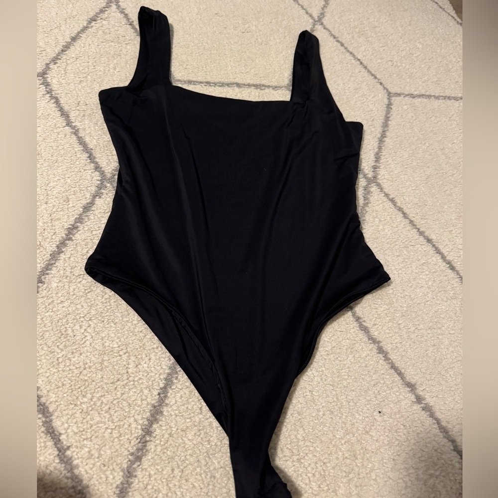 SHEIN BAE Black bodysuit